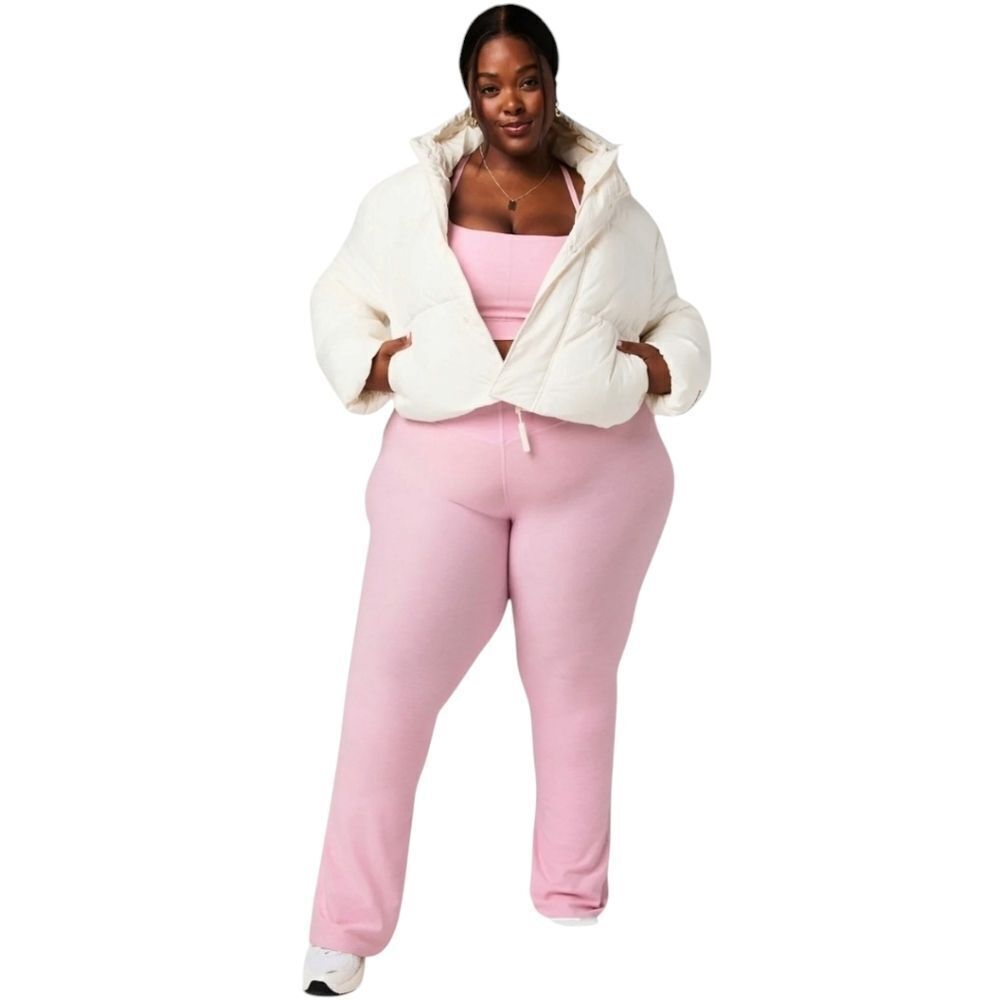 FABLETICS 1X Ivory essential cropped hooded Puffer Jacket NWT - Picture 3 of 16